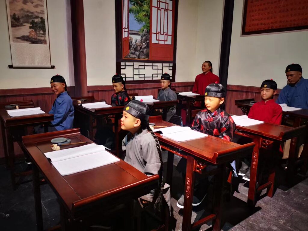 mmexport1727189552710 mmexport1727189552710